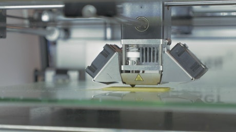 3D Printer starting a model
