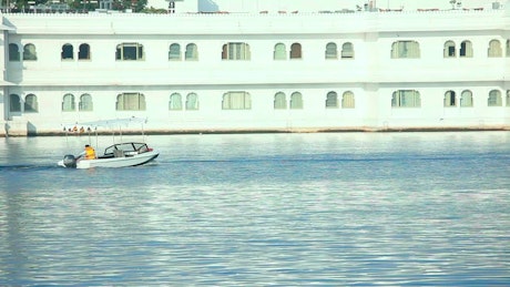 Boat crossing the lake.