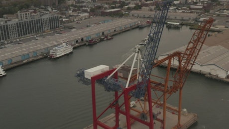 Crane for loading cargo ships in a port