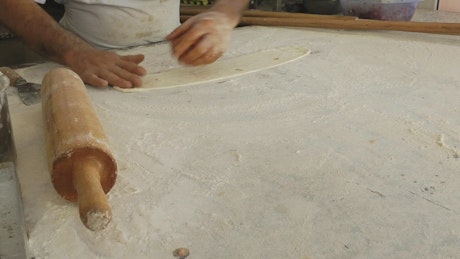Making a Turkey-style pizza