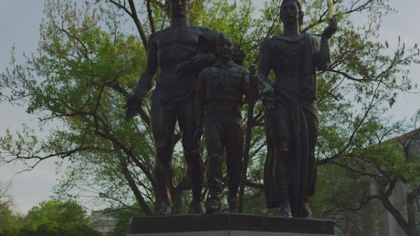 Memorial statue in Washington