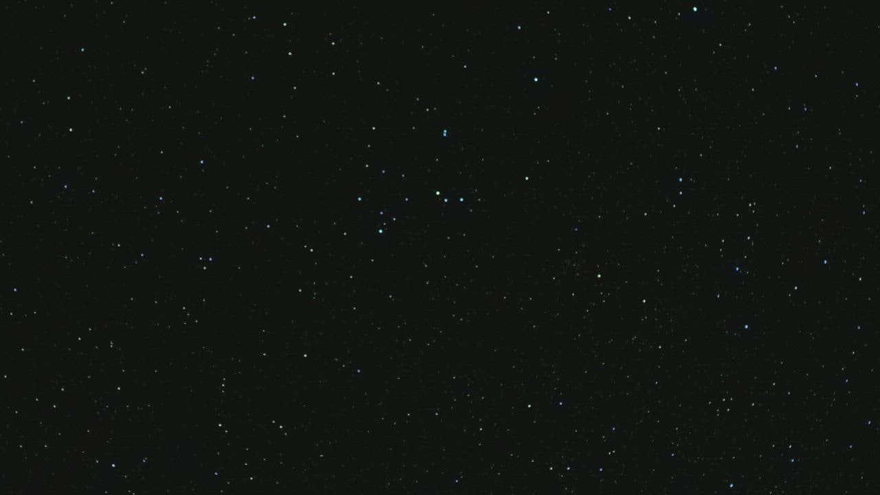 ⁣Night sky cov www888slot ered with stars