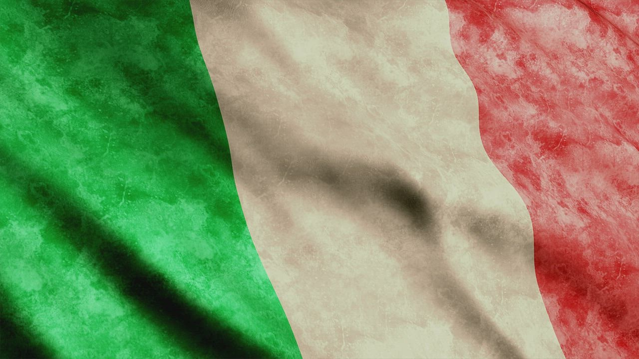 Old Italian flag waving - Free Stock Video