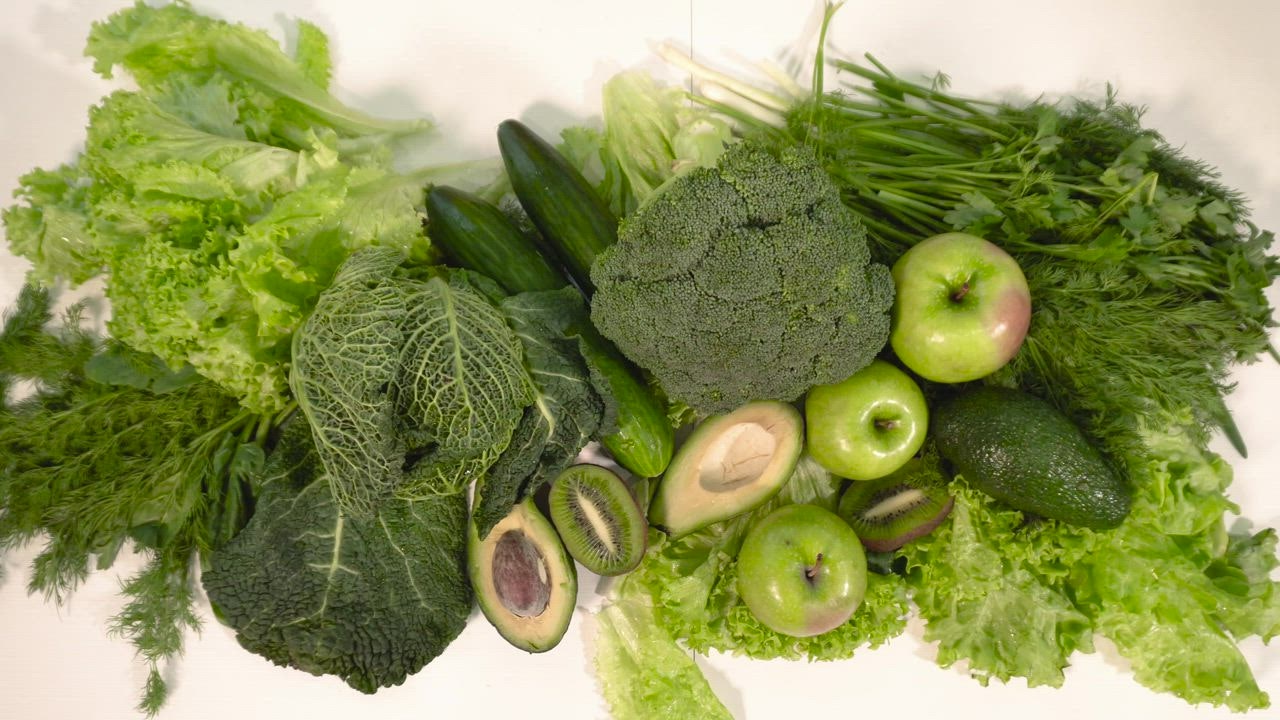 ⁣People ta judi bola slot king green vegetables and fruits