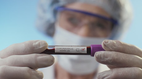 Positive blood test for coronavirus, shallow focus