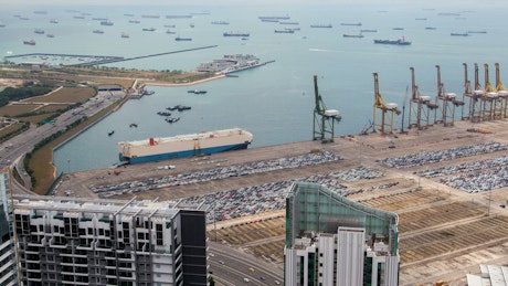 Singapore containerport and cranes.